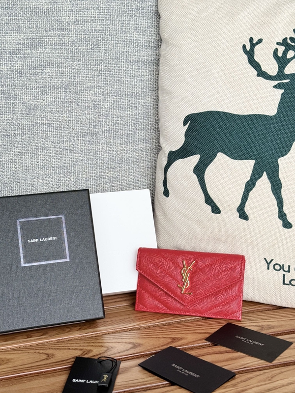 イヴサンローラン財布正面デザイン